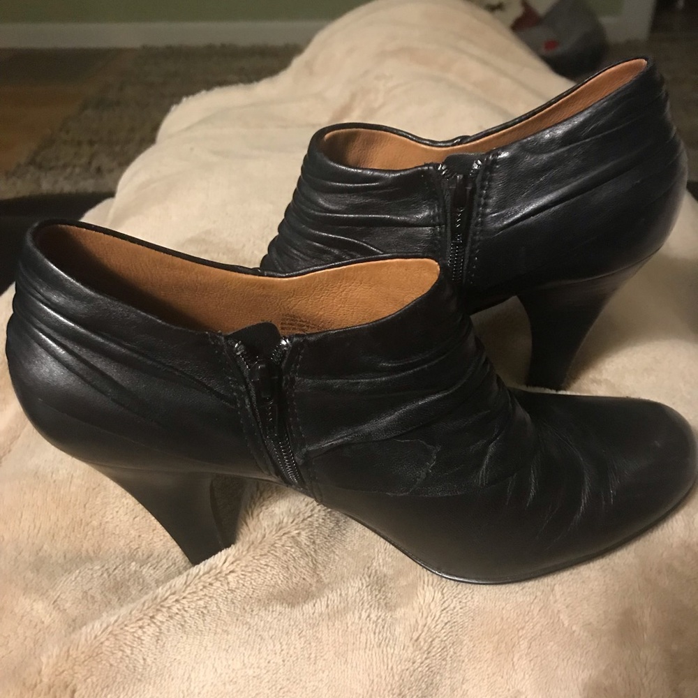 Softt booties